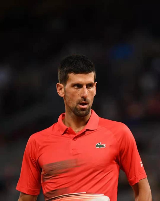 开云体育登录-TSM碾压KT，ShowMaker完成史诗逆转激烈交锋半决赛，强势挺进下一轮的简单介绍