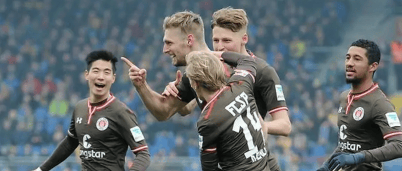 斯图加特主场好局，球迷掌声狂飙的简单介绍