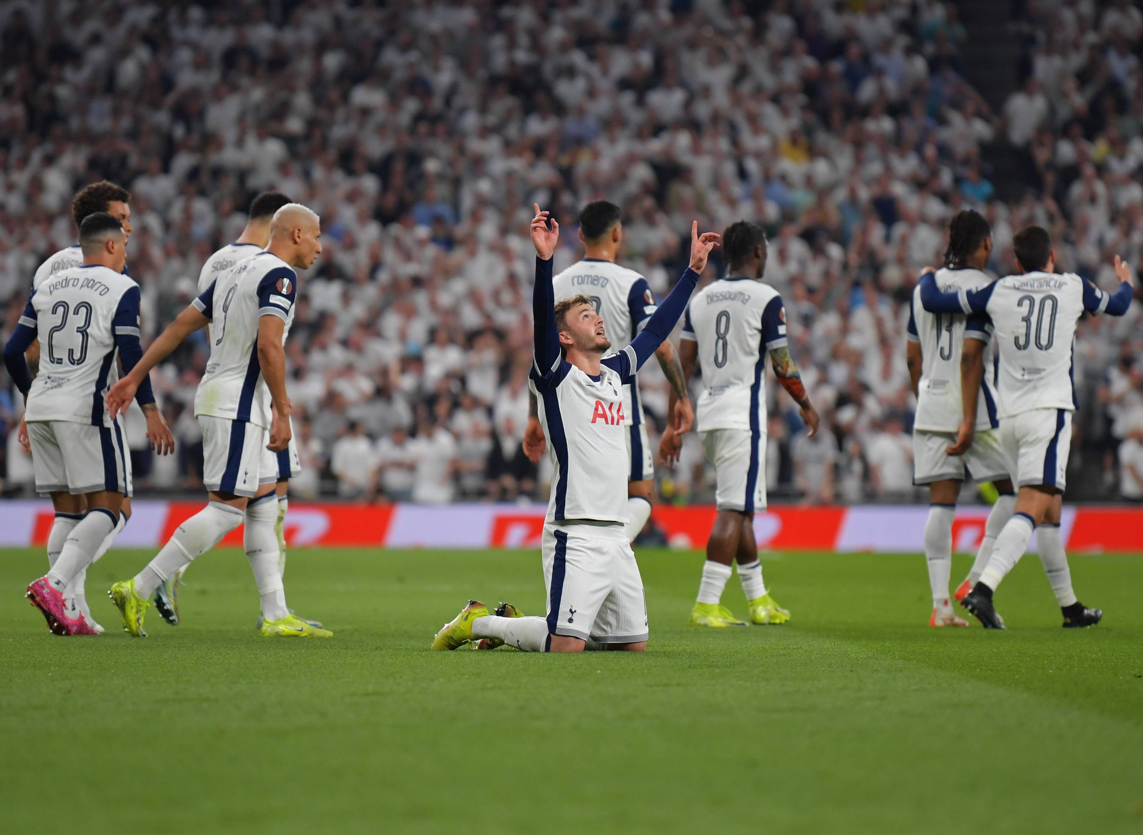 开云体育入口-关于佛罗伦萨主场取得胜利，重返欧战区的信息