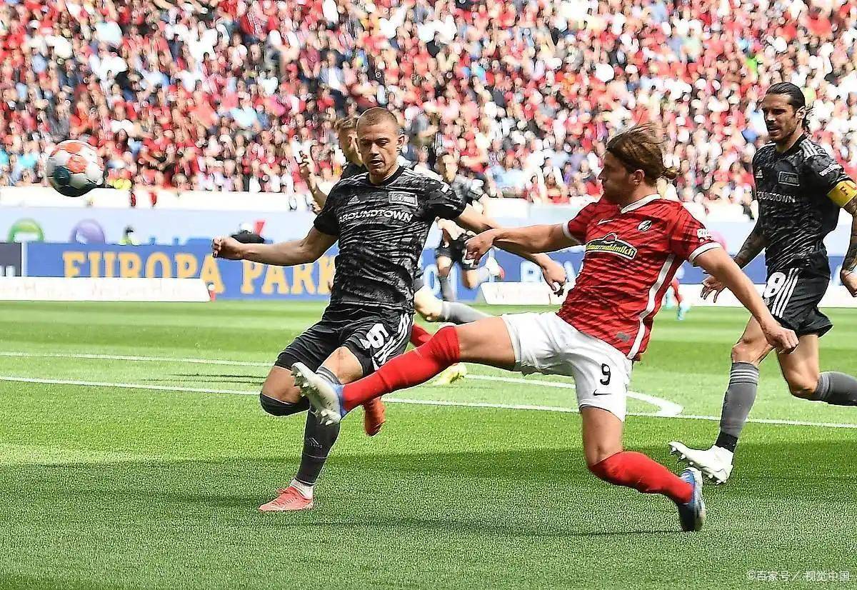 关于弗赖堡主场取得连胜，抢先进军保级行列的信息