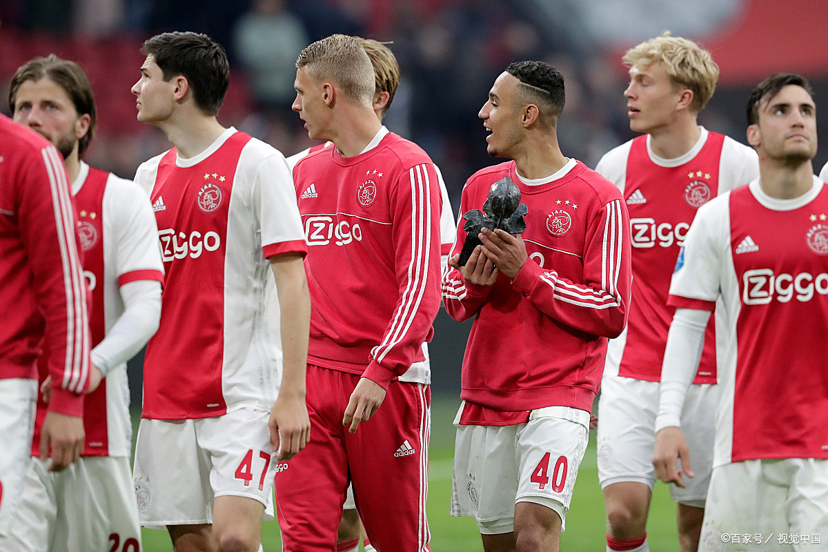 开云足球直播-巴黎3-1逆转：继续领先阿贾克斯的简单介绍