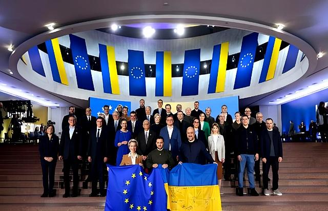 乌克兰闯入四强,成功挺进欧洲杯半决赛 乌克兰闯入四强,成功挺进欧洲杯半决赛