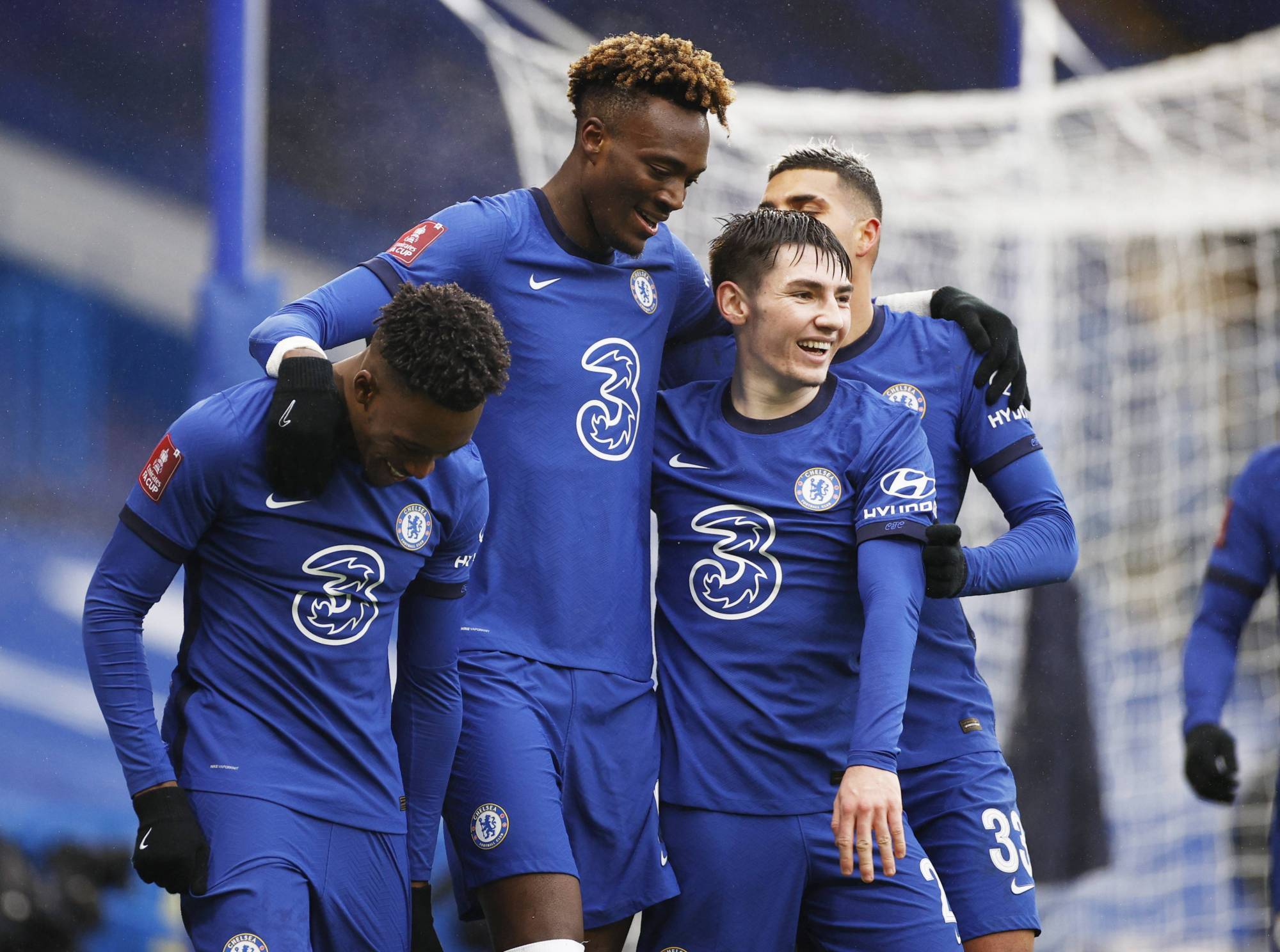 开云体育下载-关于水晶宫险胜，英格兰顶级联赛排名逐渐上升的信息