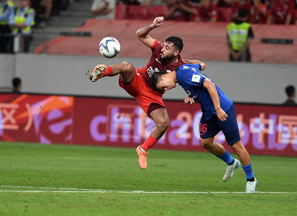 开云APP-国际足联杯赛豪强对决令人惊艳