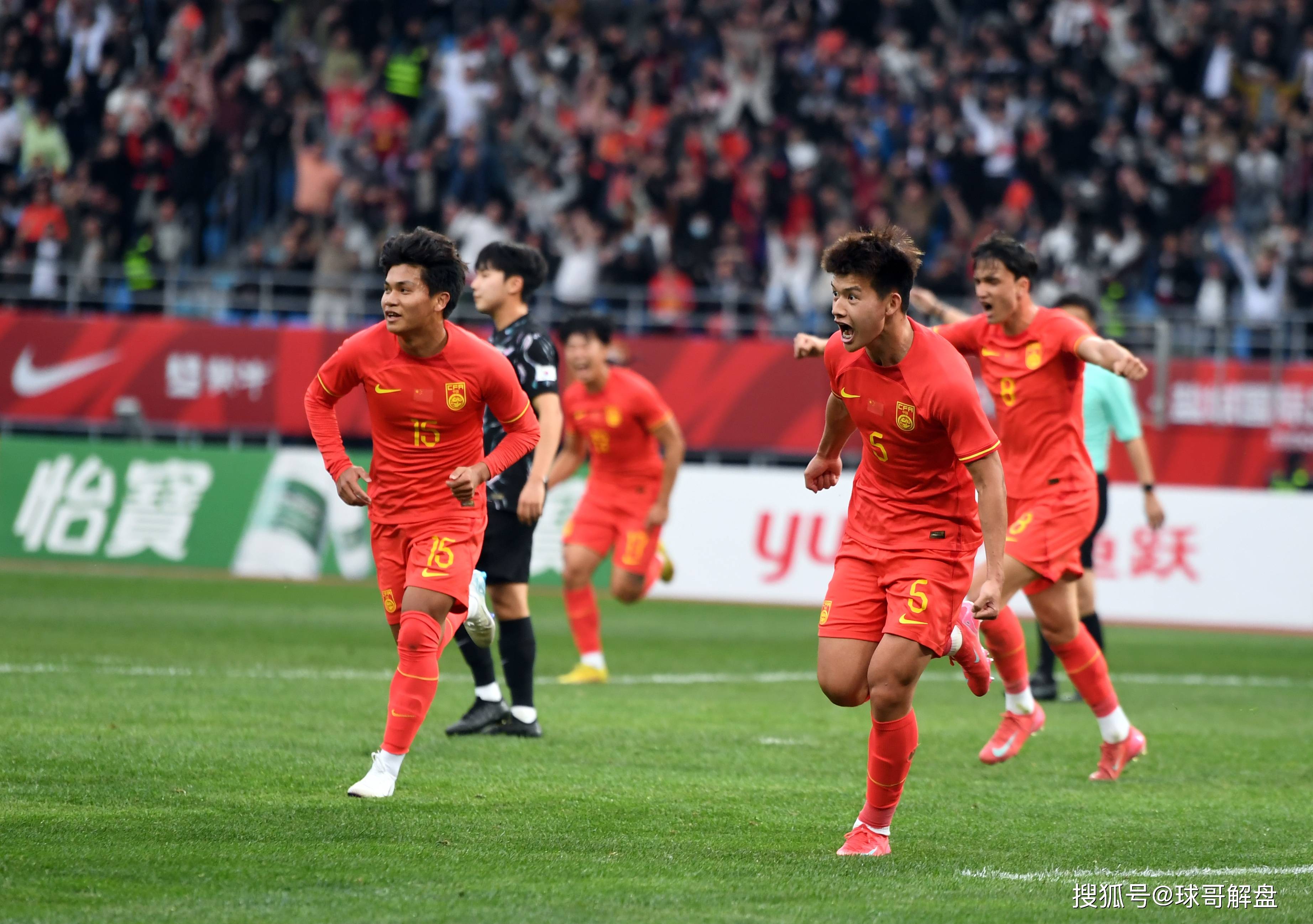 关于亚洲杯：日本队成功晋级四强，期待夺冠的信息