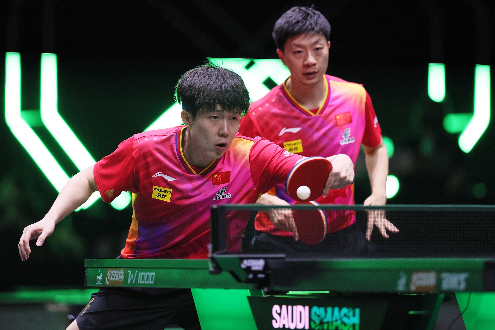 开云体育中国-英格兰队力克瑞典队，马龙惊艳四座