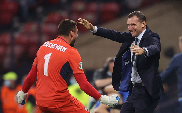 开云体育在线-德国队横扫韩国队，安赛龙扛起全队